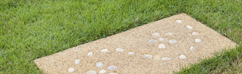 DIY simple and neutral stepping stones with patterns (via www.homemadesimple.com)