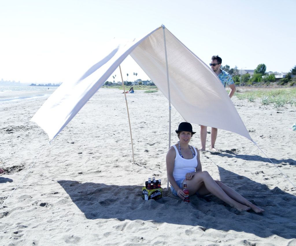 DIY portable beach shade (via www.instructables.com)