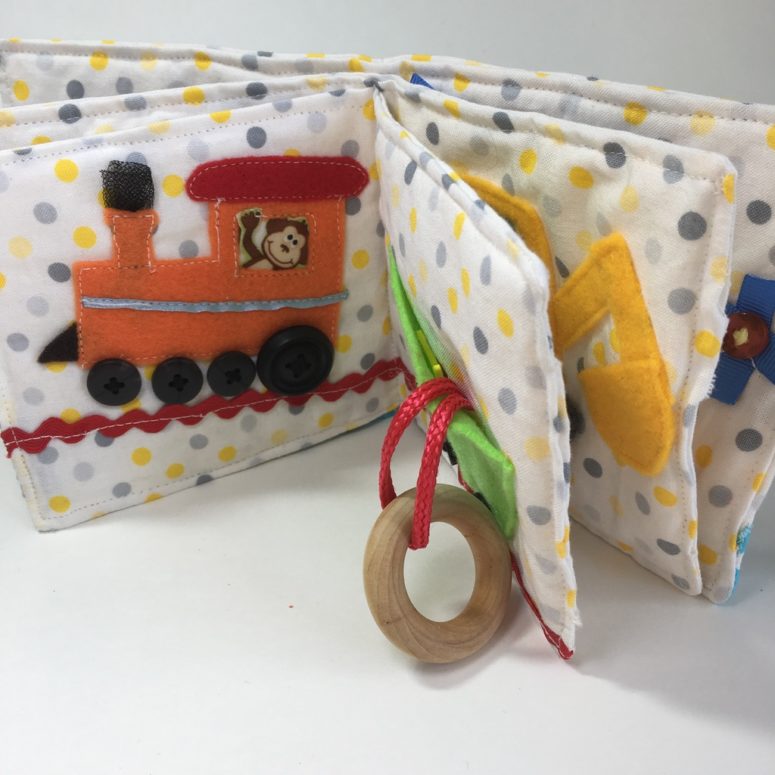 DIY stille bok for babyer (via craftlearnandplay.com)