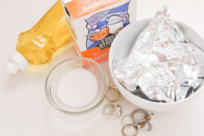DIY jewelry cleaner with salt, soda and detergent