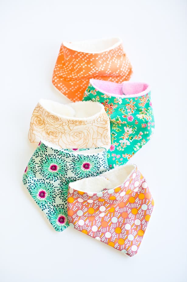 DIY colorful bandana baby bibs (via www.hellowonderful.co)