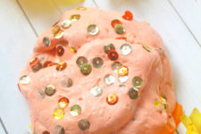 DIY fall-colored slime with sequins