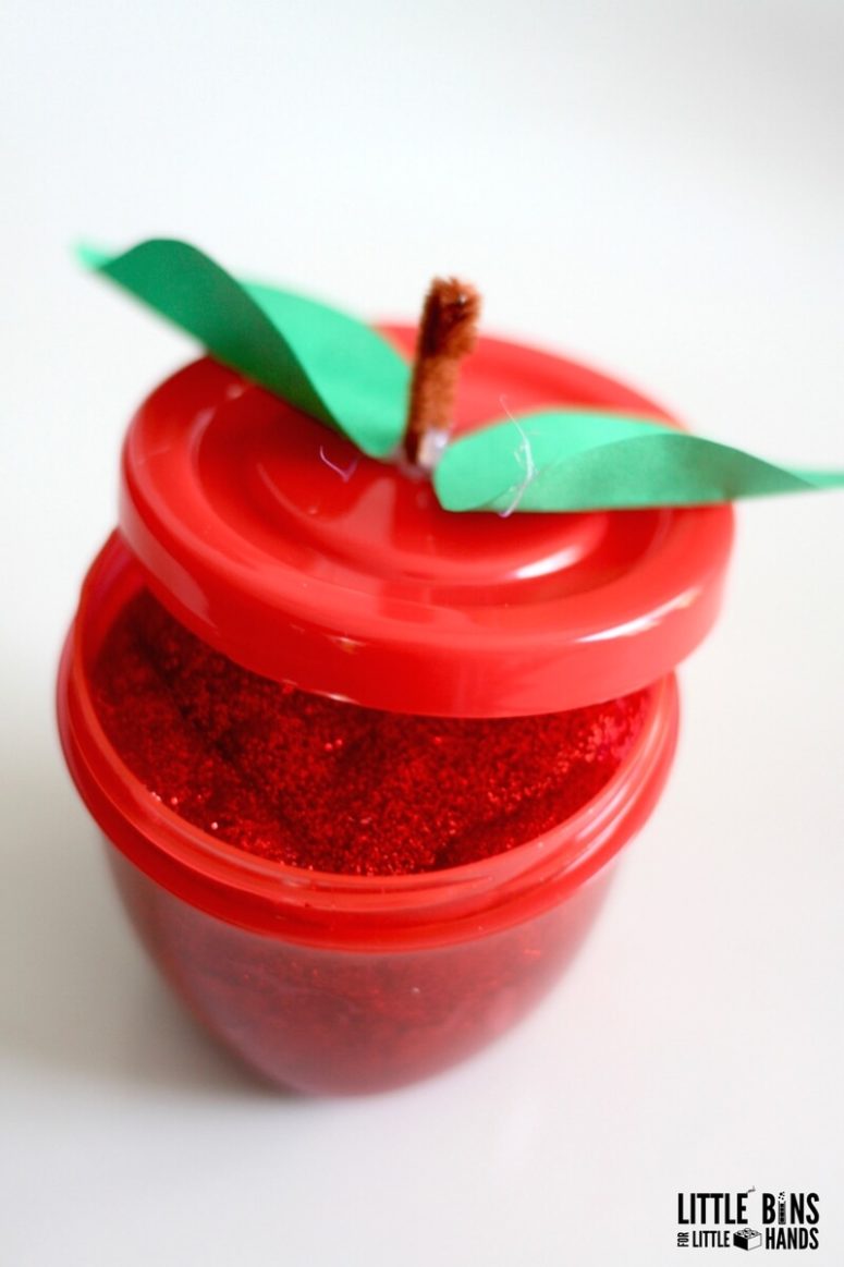 DIY sparkling red apple slime (via littlebinsforlittlehands.com)