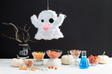 DIY cute and fun Halloween ghost pinata