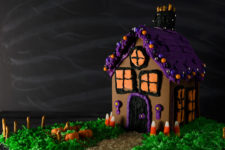 DIY haunted Halloween gingerbread house for decor and not only