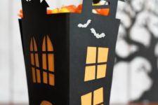 DIY haunted Halloween house candy box