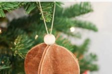 DIY 3D leather Christmas bauble ornament
