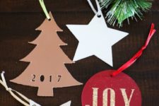 DIY bright and contrasting leather Christmas ornaments