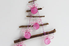 DIY bright pink Christmas ornaments of wire and paint