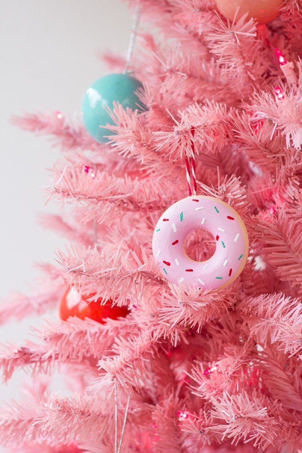 DIY pink donut Christmas ornaments of plaster