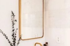 24 matte brass fixtures are pure elegance, to give a refined touch to the space