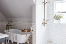 07 white subway tiles in the shower space and bathtub zone paired with marble hexagon tiles on the floor