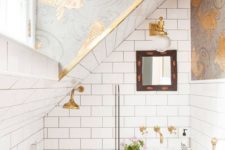 05 eye-catchy wallpaper with a fish print is right what you need for a stylish bathroom