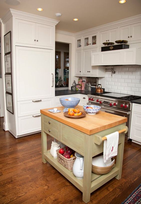 37 Small Kitchen Islands You Ll Want To, Kitchen Island In Tight Space