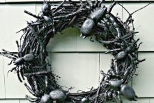 dark and moody halloween wreath