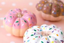 05 pretty pumpkins turned into donuts with glazed and confetti are amazing for Halloween decor