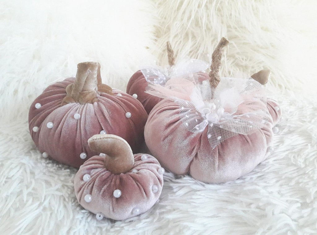 super glam Halloween pumpkins of pink velvet and pearls are amazing for your girlish Halloween party