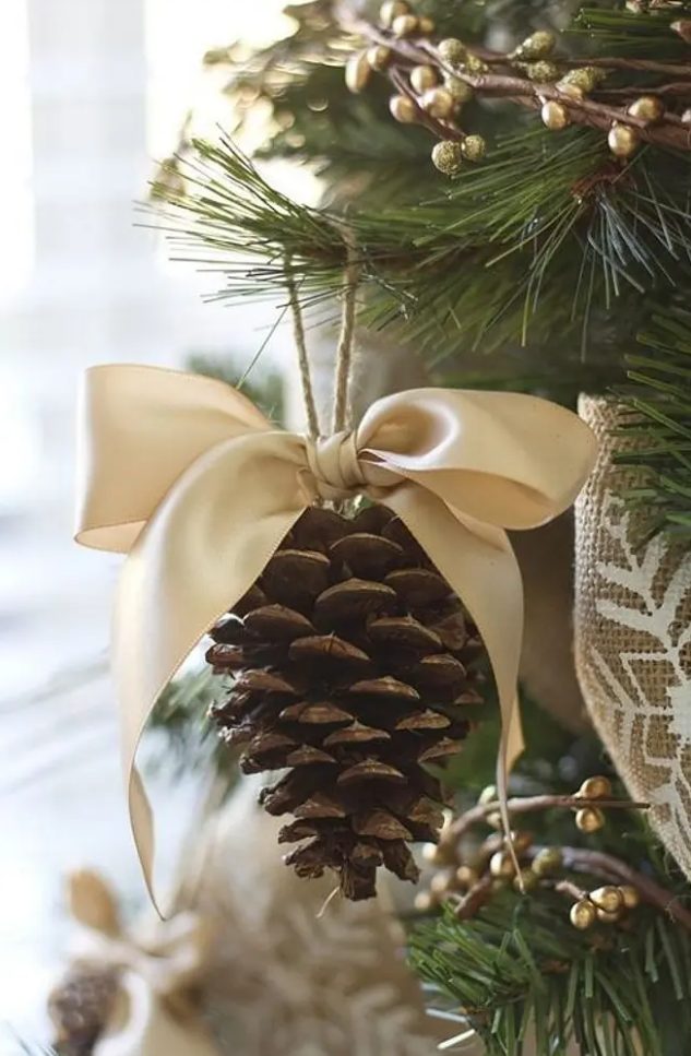 pinecones are great Christmas tree ornaments that are really easy to make - just add a bow and voila
