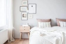 33 a welcoming and airy Scandinavian bedroom with all-natural linens and a touch of dusty pink