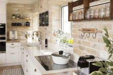 stone and wood are a must for modern rustic spaces, use it on the walls, floors and everywhere else