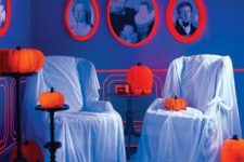 13 a blue room with neon orange touches here and there is a gorgeous solution for a Halloween neon party