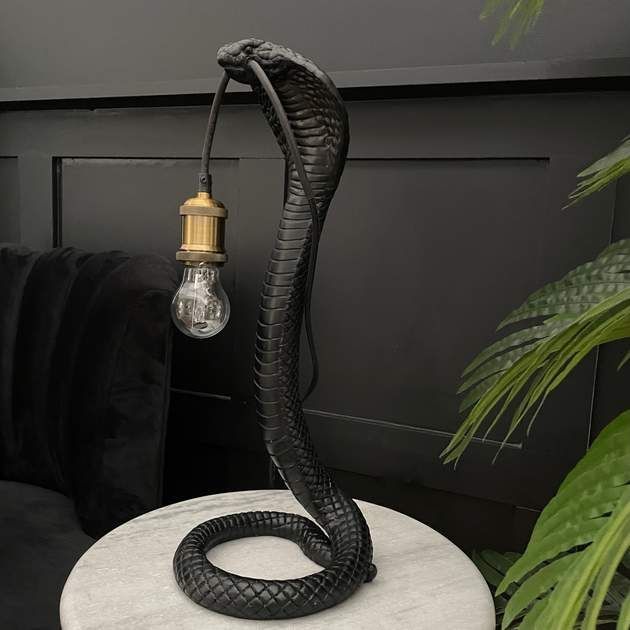 a black snake Halloween table lamp will be a great idea for Halloween and will scare everyone other days, too