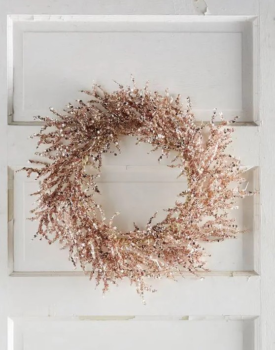 a jaw-dropping shiny copper wreath is a fantastic idea for Christmas as it will add a touch of shine and will add a soft touch of color