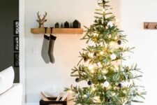 a minimalist b&w christmas tree decor idea