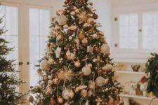 a gorgeous Christmas tree