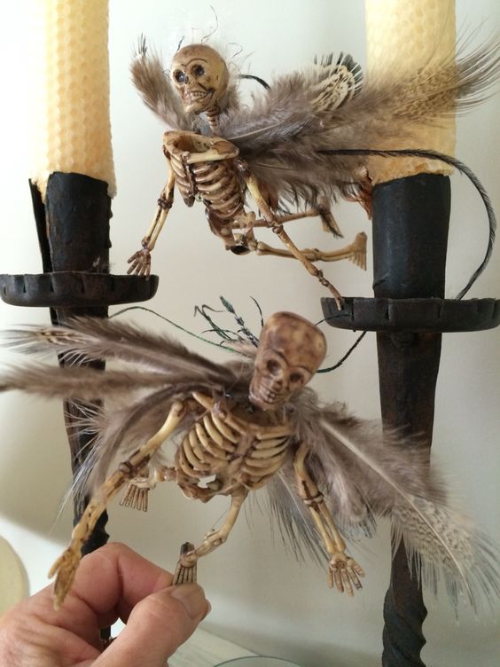 vampire skeletons are fun and cool decor for a Halloween party, they look great and out of the box