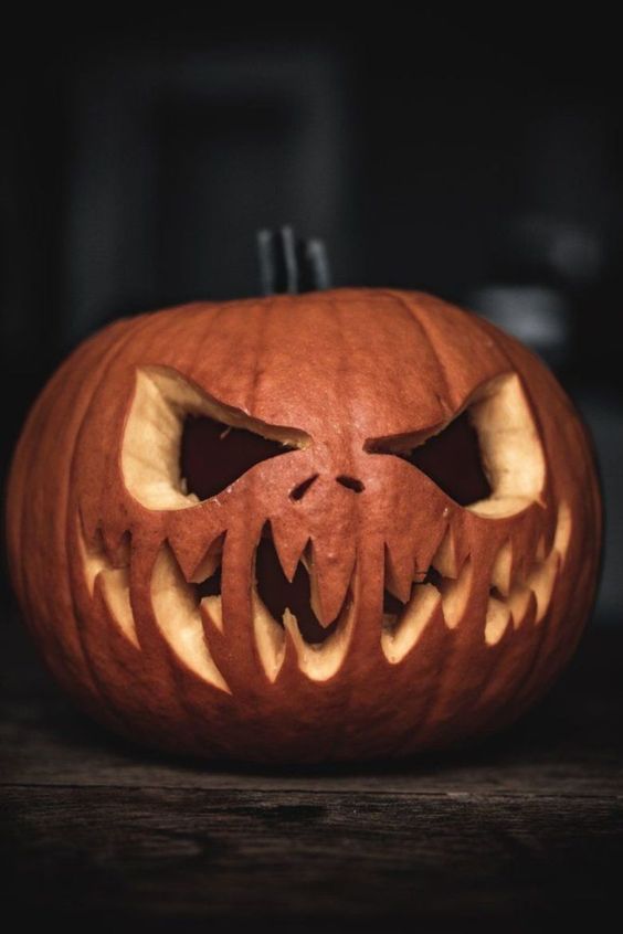a Jack Skellington inspired pumpkin will be always a good idea for Halloween
