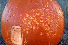 plenty of romance and nostalgia in one pumpkin, shaving off slices of pumpkin to create a ‘glow’ effect