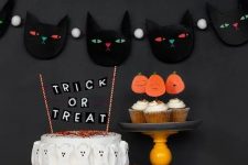 a zombie head and black cat felt garland will be nice for a kids’ party, and you can make them without sewing