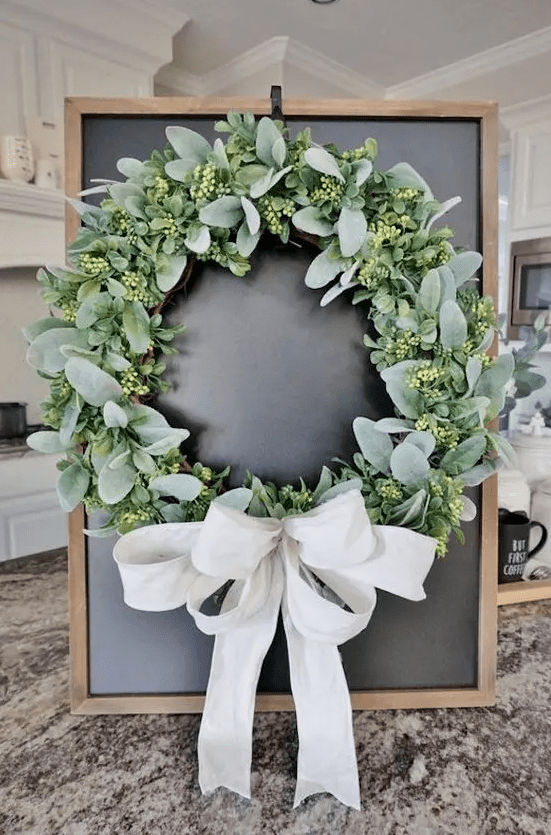 a cute greenery wreath for spring