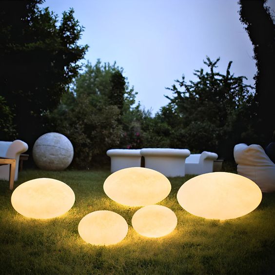 Egg shaped outdoor lamps look quite natural and lovely and gently illuminate the space