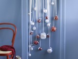DIY Picture-Like Christmas Ornament Display