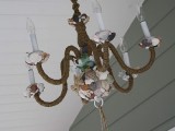 DIY Rope Chandelier Covered With Sea Sheels