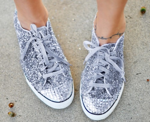 10 Cool DIY Sneakers Pimp Up Projects