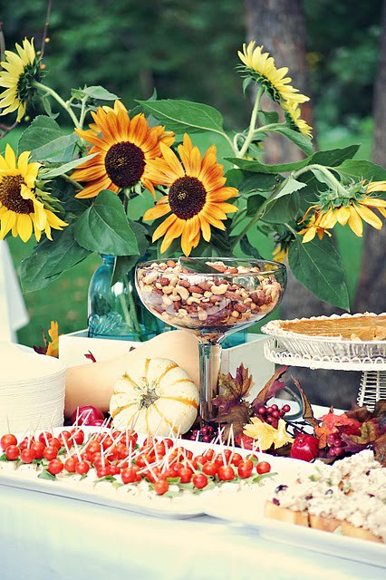 Sunflowers are a quintessential fall flower. You can use them to add sunny accents throughout your whole home. For festive dinners simply put them in an oversized jug and enjoy!