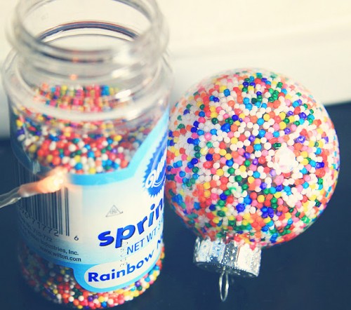 Candy sprinkles balls (via littlegrayfox)