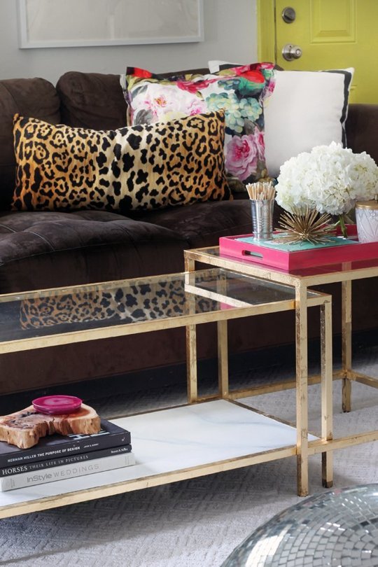 easy coffee table makeover with paint