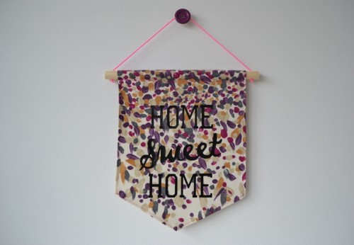 Home Sweet Home banner (via angelinthenorth)