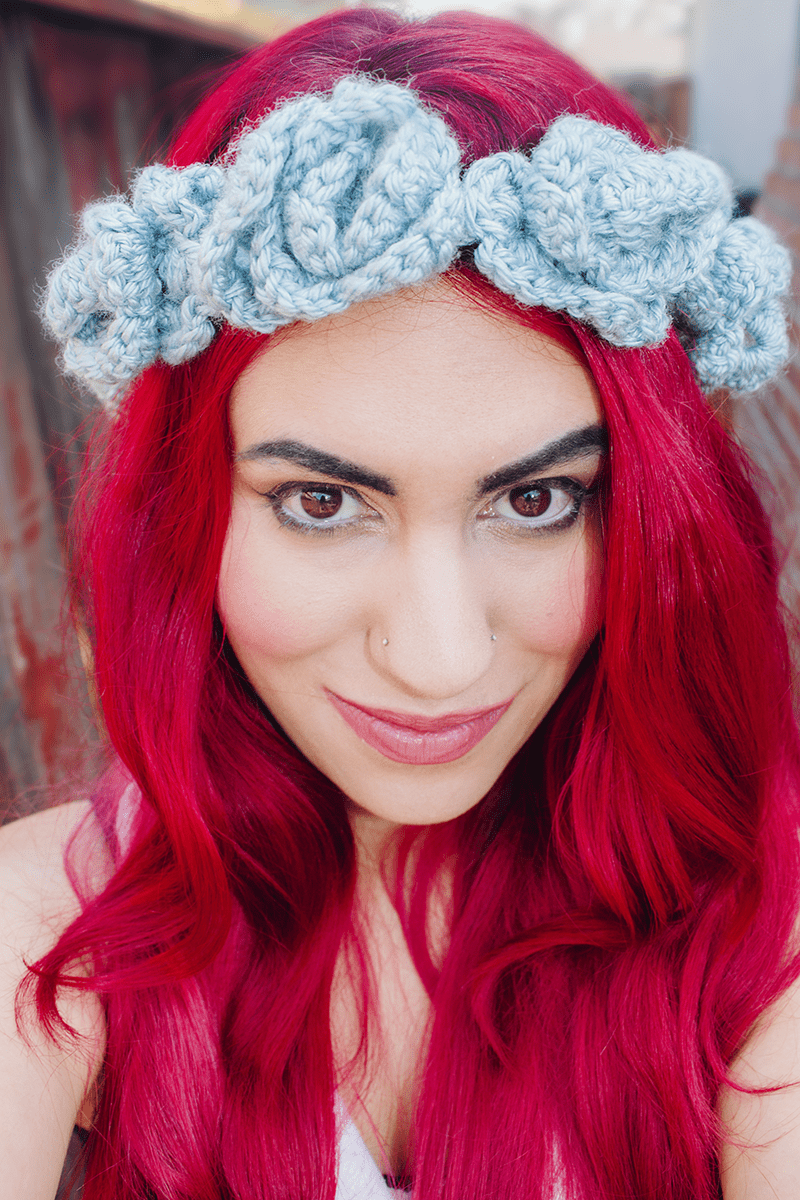 floral headband (via candypow)