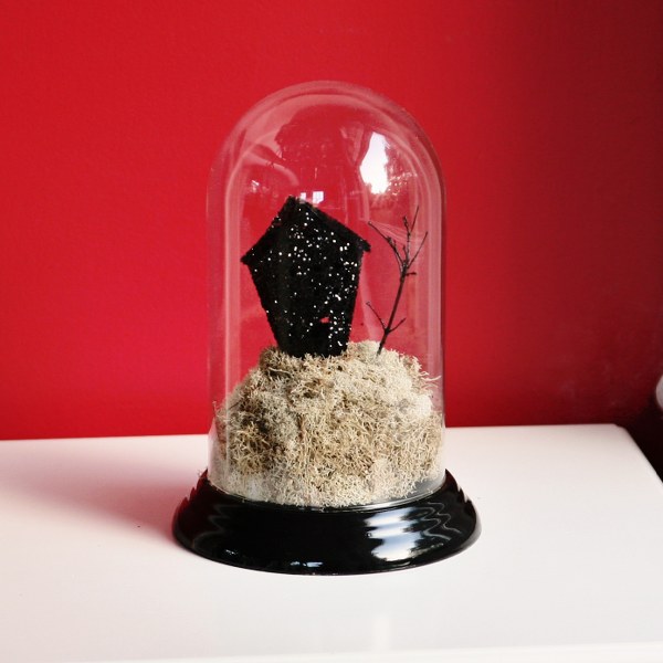 haunted house bell jar