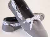 rivets and bows sneaks makeover