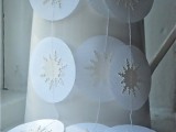 awesome-winter-garlands-for-creating-an-atmosphere-25