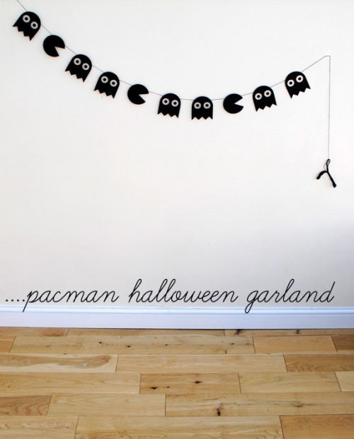 pacman Halloween garland (via minieco)
