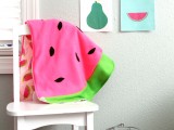 bold-diy-watermelon-baby-blanket-3