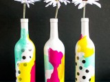 bright-and-cheerful-diy-tissue-paper-vases-1