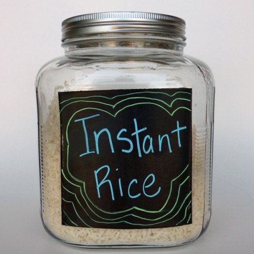 square jar lables for spice jars (via dreamalittlebigger)